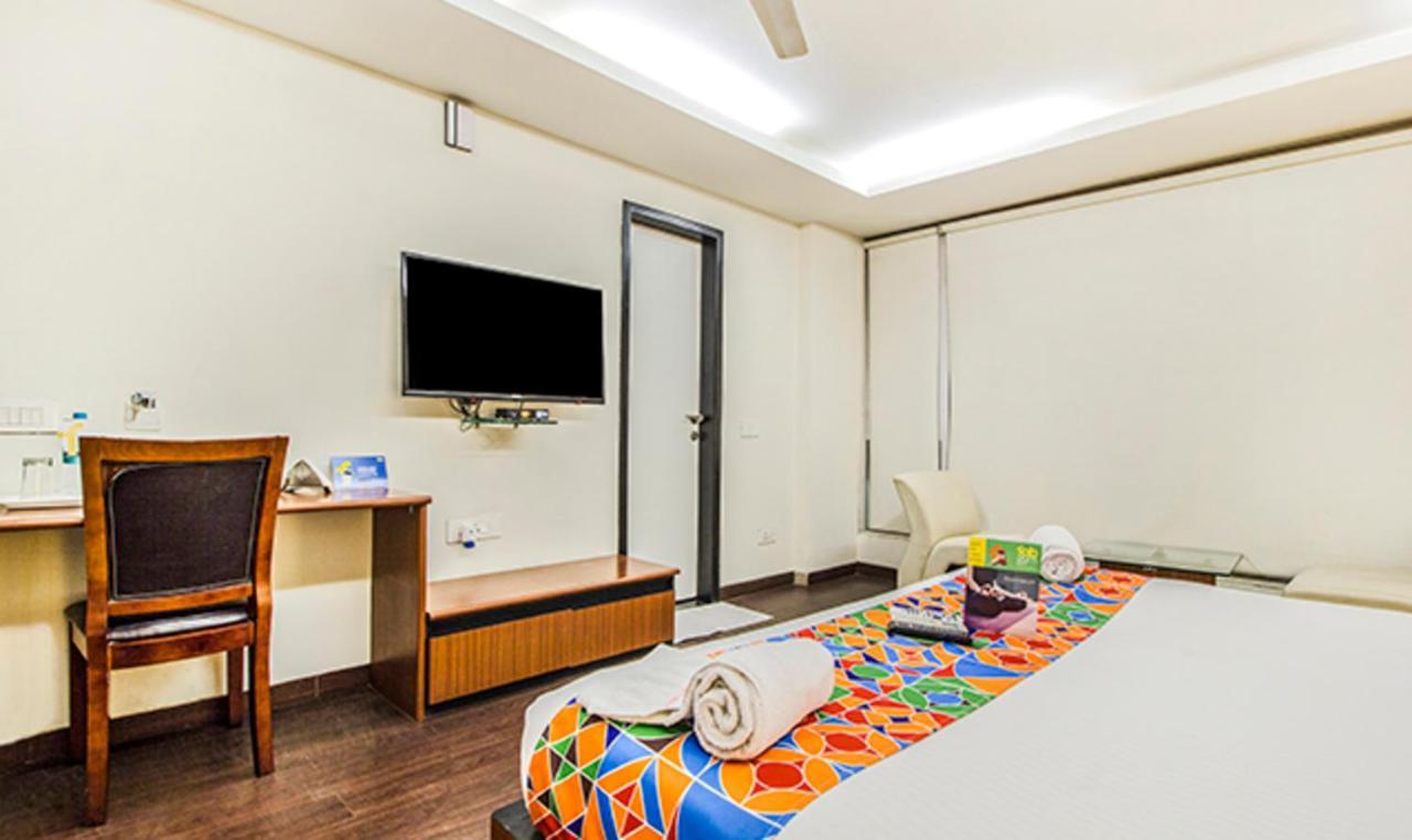 אינדורה Fabhotel Prime Avenue מראה חיצוני תמונה