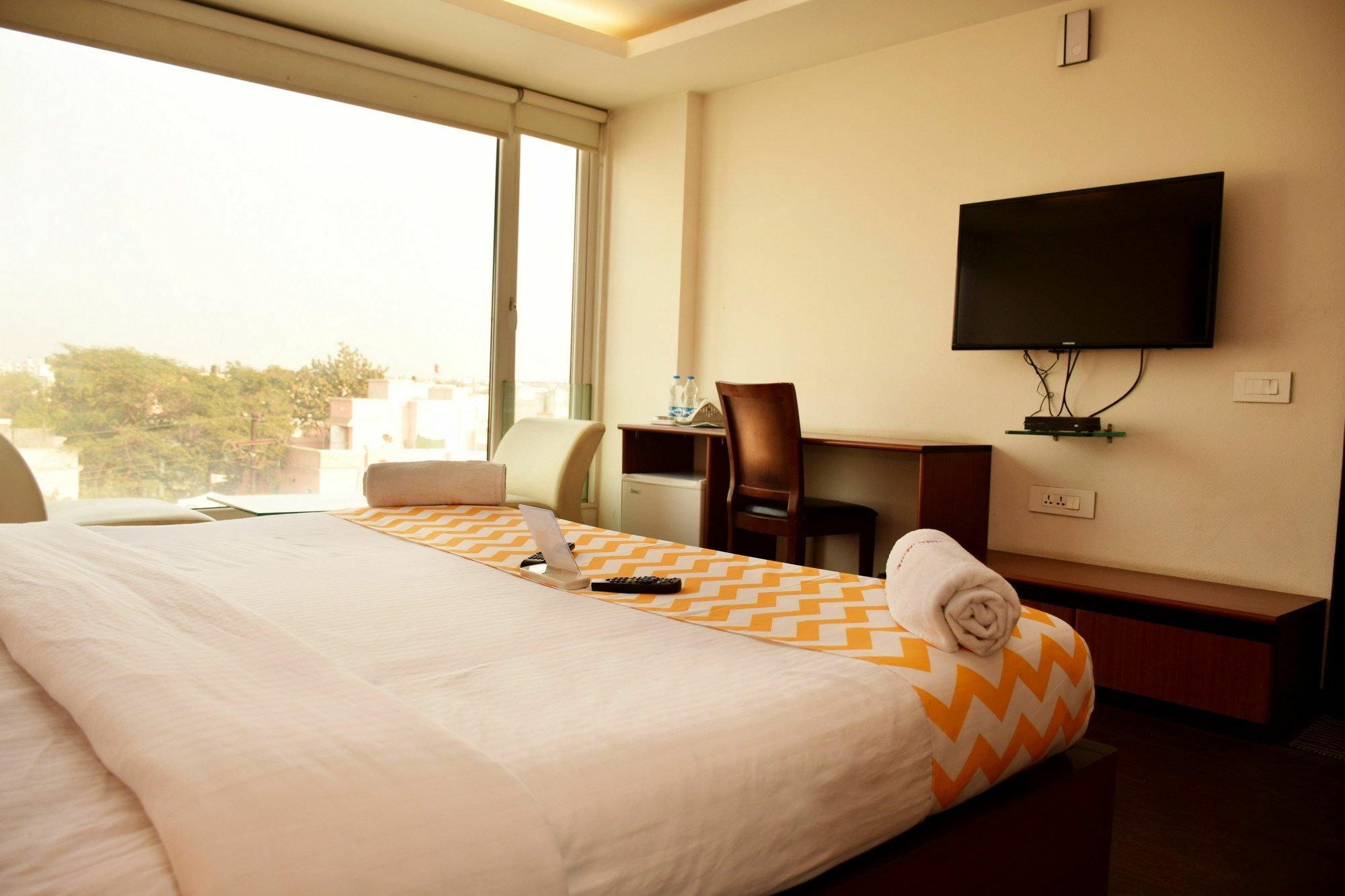 אינדורה Fabhotel Prime Avenue מראה חיצוני תמונה
